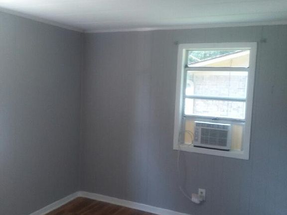 4th image of 608 College St #A