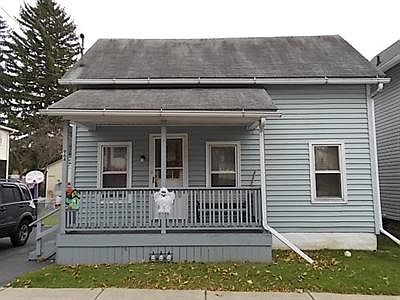 1st image of 964 E Clinton St