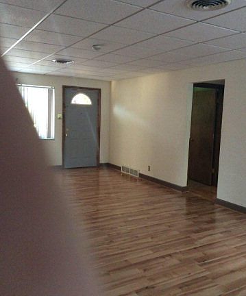 2nd image of 1146 Coles Blvd