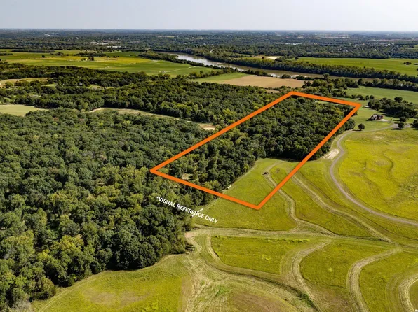 17660 Golden Rd, Linwood, KS 66052