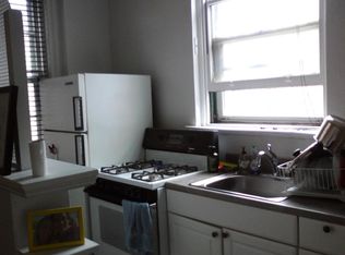 1316 Pine St #1 R, Philadelphia, PA 19107