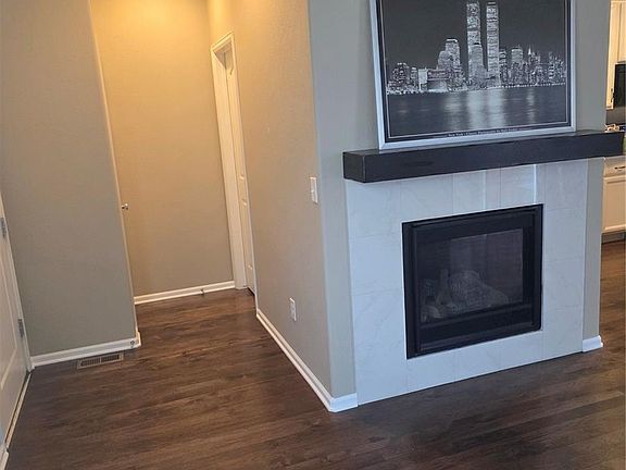 3rd image of 1279 S Dallas Court