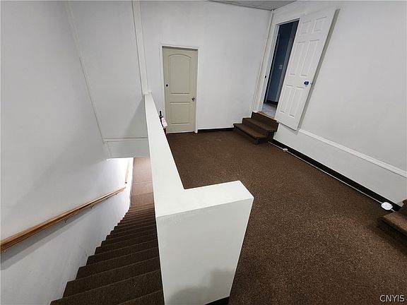 4th image of 744 Park Ave