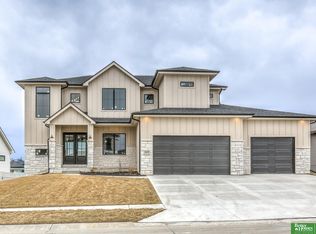 20970 Polk St, Elkhorn, NE 68022