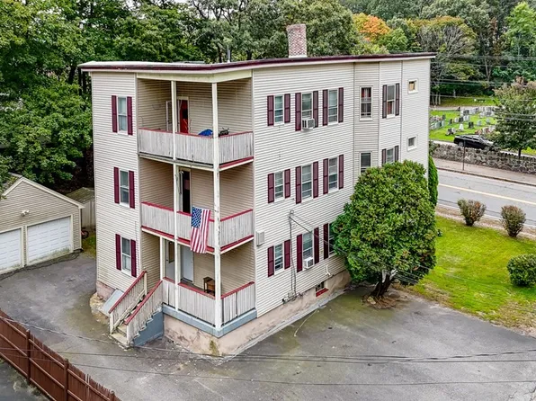 125 Lebanon St #3, Melrose, MA 02176