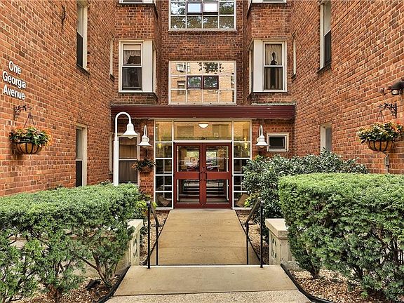 2nd image of 1 Georgia Ave APT Gb