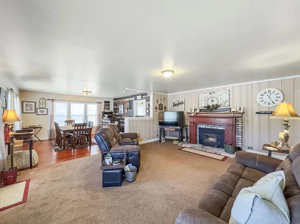 520 B St, Scotia, CA 95565