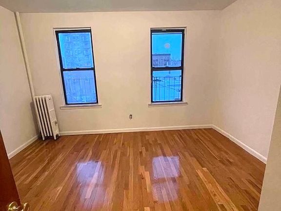3rd image of 27-20 23rd St #2R