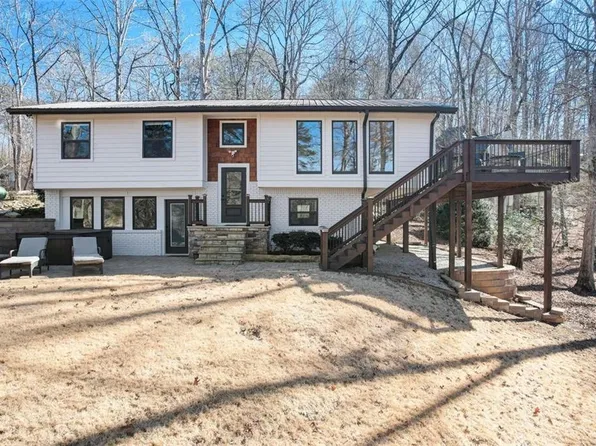 7907 Oak Ct, Murrayville, GA 30564