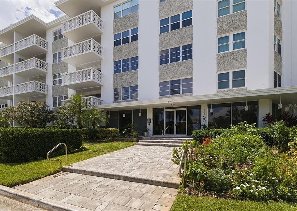 1st image of 1100 N SHORE DRIVE NE #304