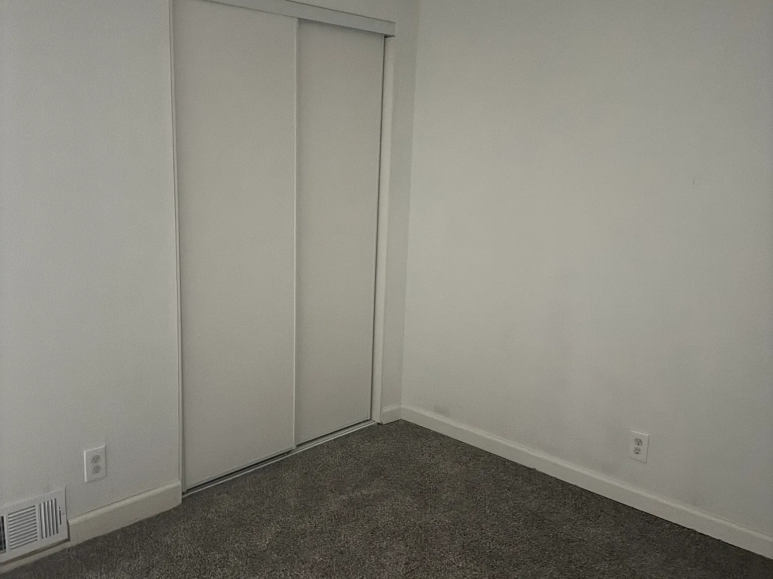 2 bed, 840 sqft, $1,650 — Photo 3