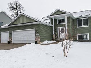 6619 Clarkia Dr NW, Rochester, MN 55901