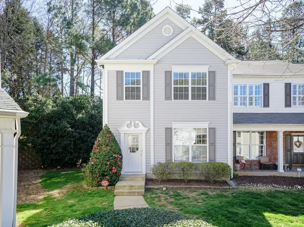4254 Vienna Crest Dr, Raleigh, NC 27613