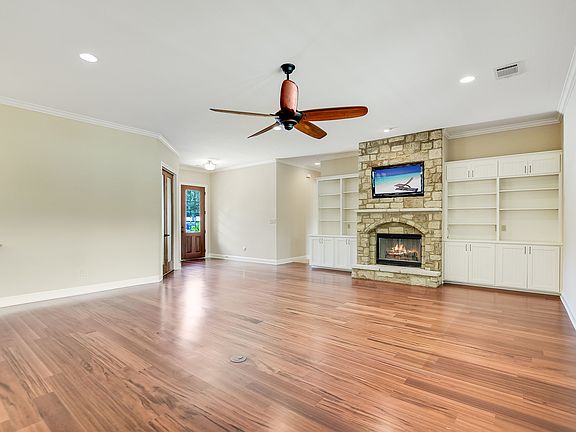 5th image of 3405 Boone Dr
