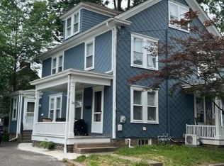 34 Court St, Newtown, PA 18940