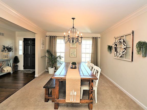 4th image of 1760 Westlake Cir