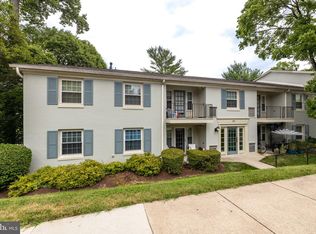 8360 A Dunham Ct APT D, Springfield, VA 22152