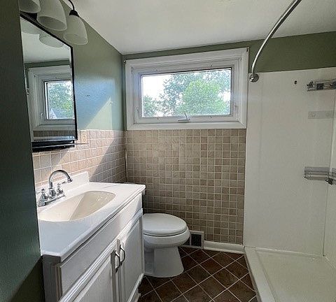 5th image of 3129 Meier Pl