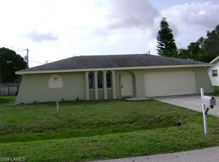 7394 Sea Island Rd, Fort Myers, FL 33967