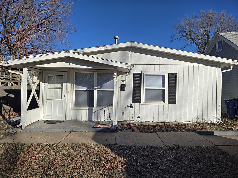 Front of the house (facing south)