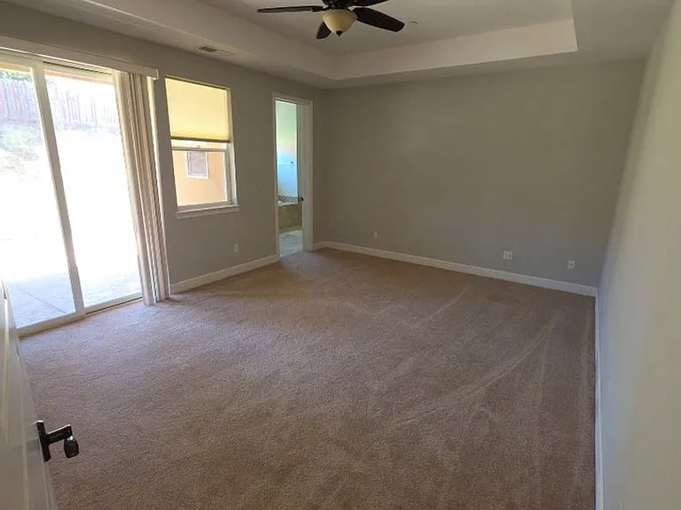 245 Katie Ct — Photo 10