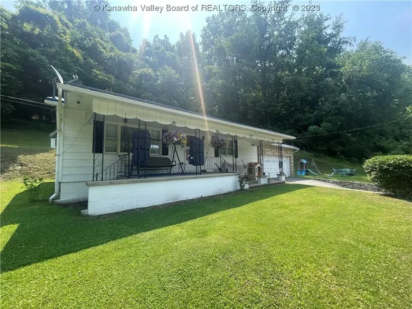 5274 Kanawha Blvd E, Charleston, WV 25306
