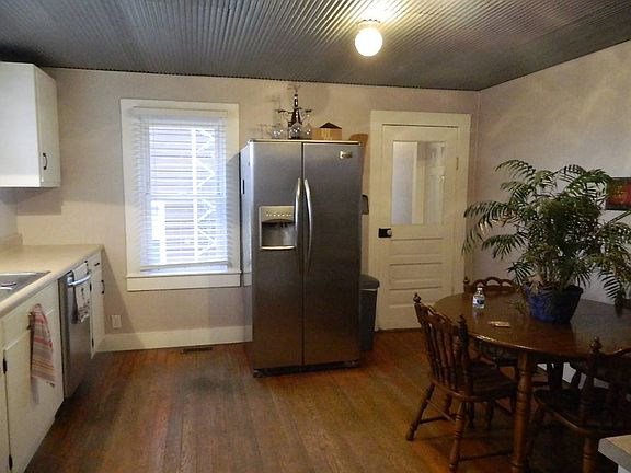 4th image of 1416 County Road 450 N