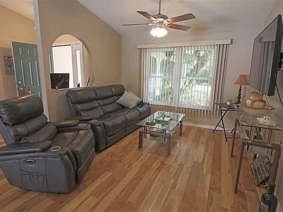 4th image of 4205 Ormond St