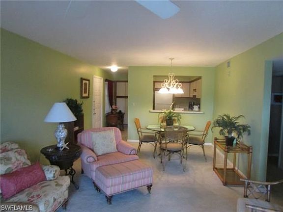 5th image of 219 Fox Glen Dr APT 1201