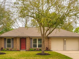 2820 Pine Mills Dr, League City, TX 77573