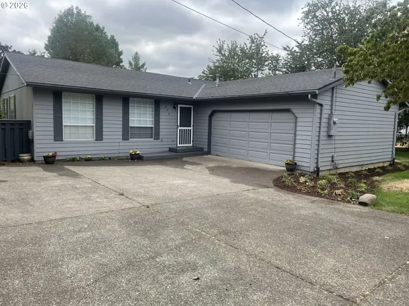 374 Warner Parrott Rd, Oregon City, OR 97045