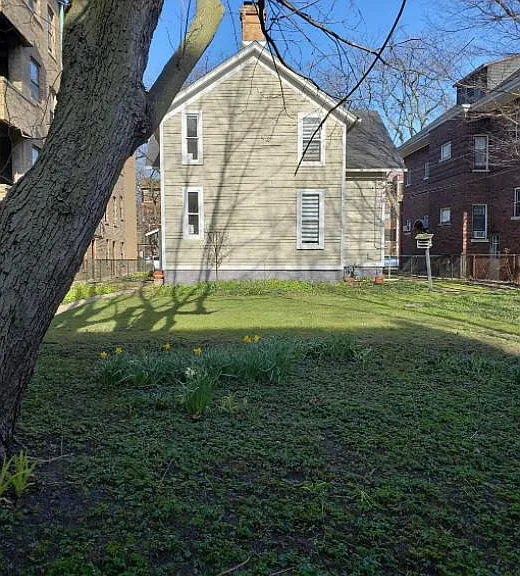 822 Michigan Ave — Photo 24
