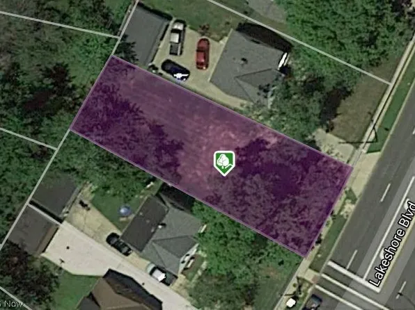 29813 Lakeshore Blvd, Eastlake, OH 44095