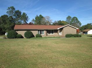 69 Edgewood Dr, Butler, GA 31006