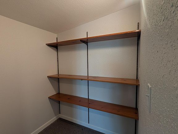 4th image of 115 Woodland Ave #1/2-B