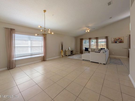 3rd image of 12985 HARBORTON Drive