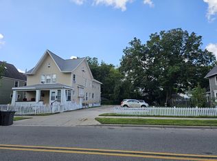 1143 Madison Ave SE APT B, Grand Rapids, MI 49507
