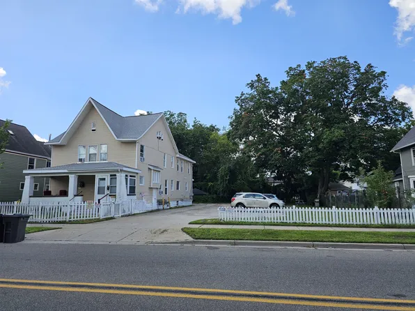 1143 Madison Ave SE APT B, Grand Rapids, MI 49507