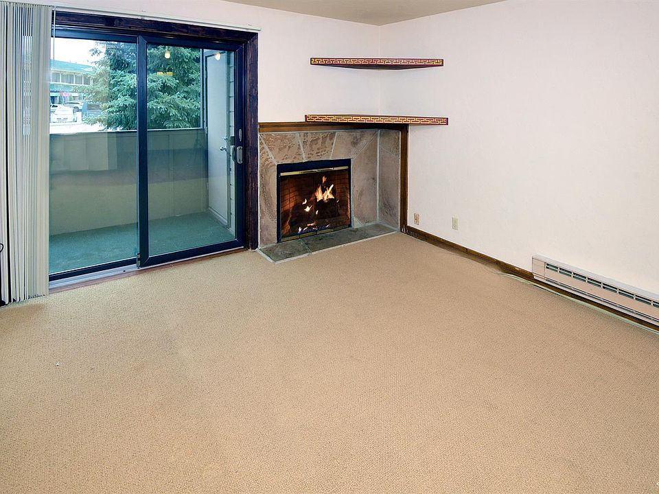 1st image of 1061 W Beaver Creek Blvd #Q202