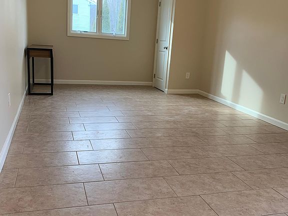 4th image of 5 Commerce St #1A