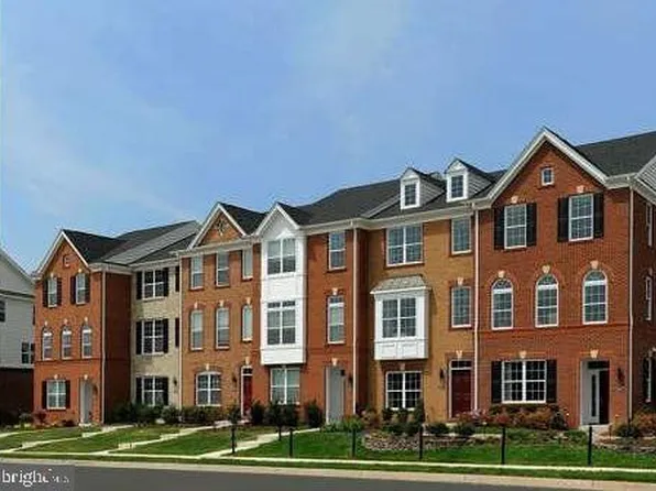 43189 Loudoun Reserve Dr, Ashburn, VA 20148