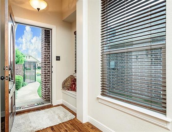 5th image of 3311 Crystal Clear Ct