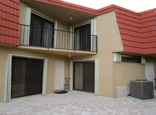 23012 Oxford Pl APT B, Boca Raton, FL 33433