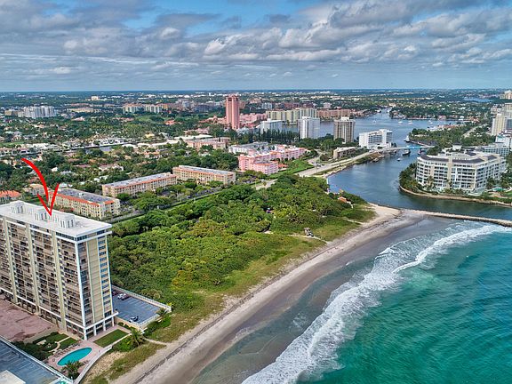 Home For Sale In Cloister Del Mar