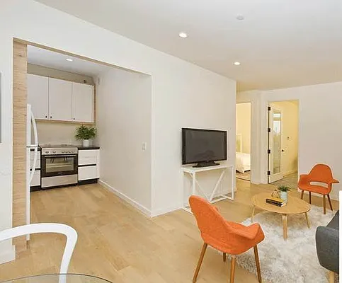 Rented by Brooklyn Group | media 43