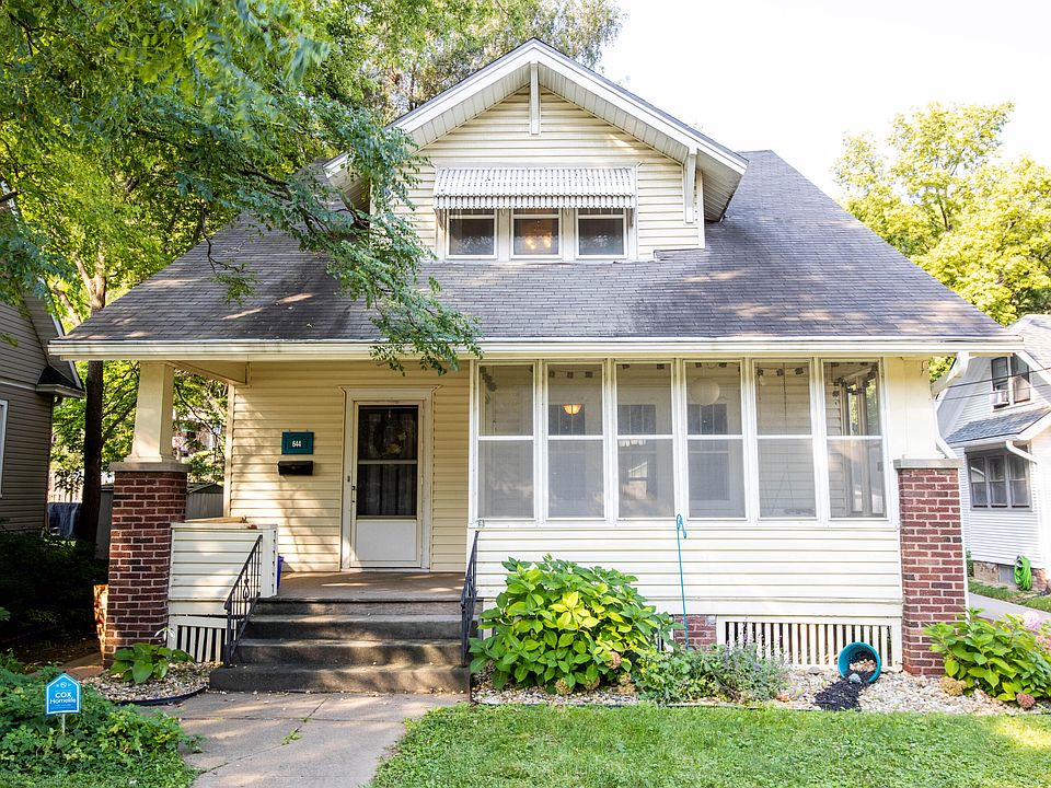 1st image of 644 S 1st St