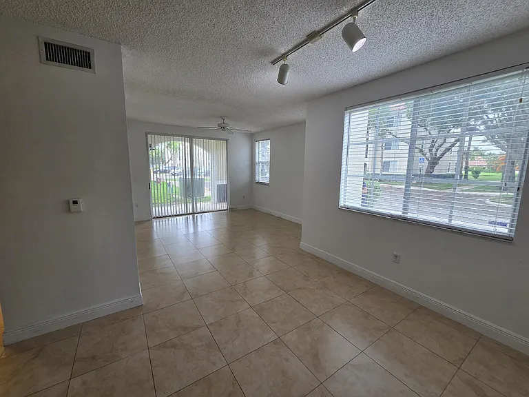 2201 W Preserve Way #107 — Photo 6