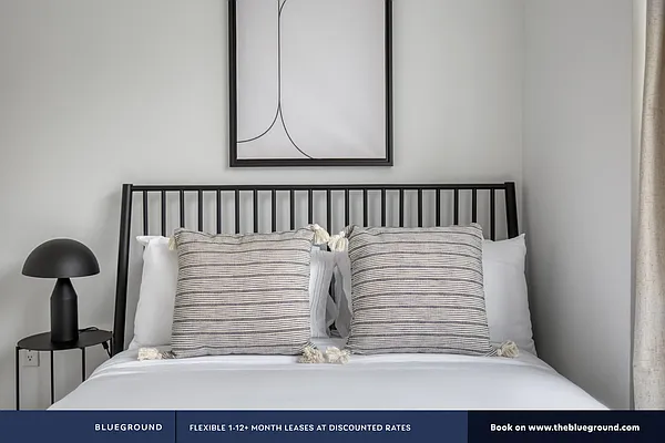 Rented by The Blueground | media 88