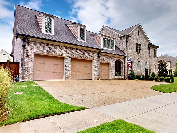 4th image of 541 E Winding Wood Cir