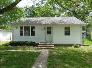 104 S Denton St, Centralia, MO 65240